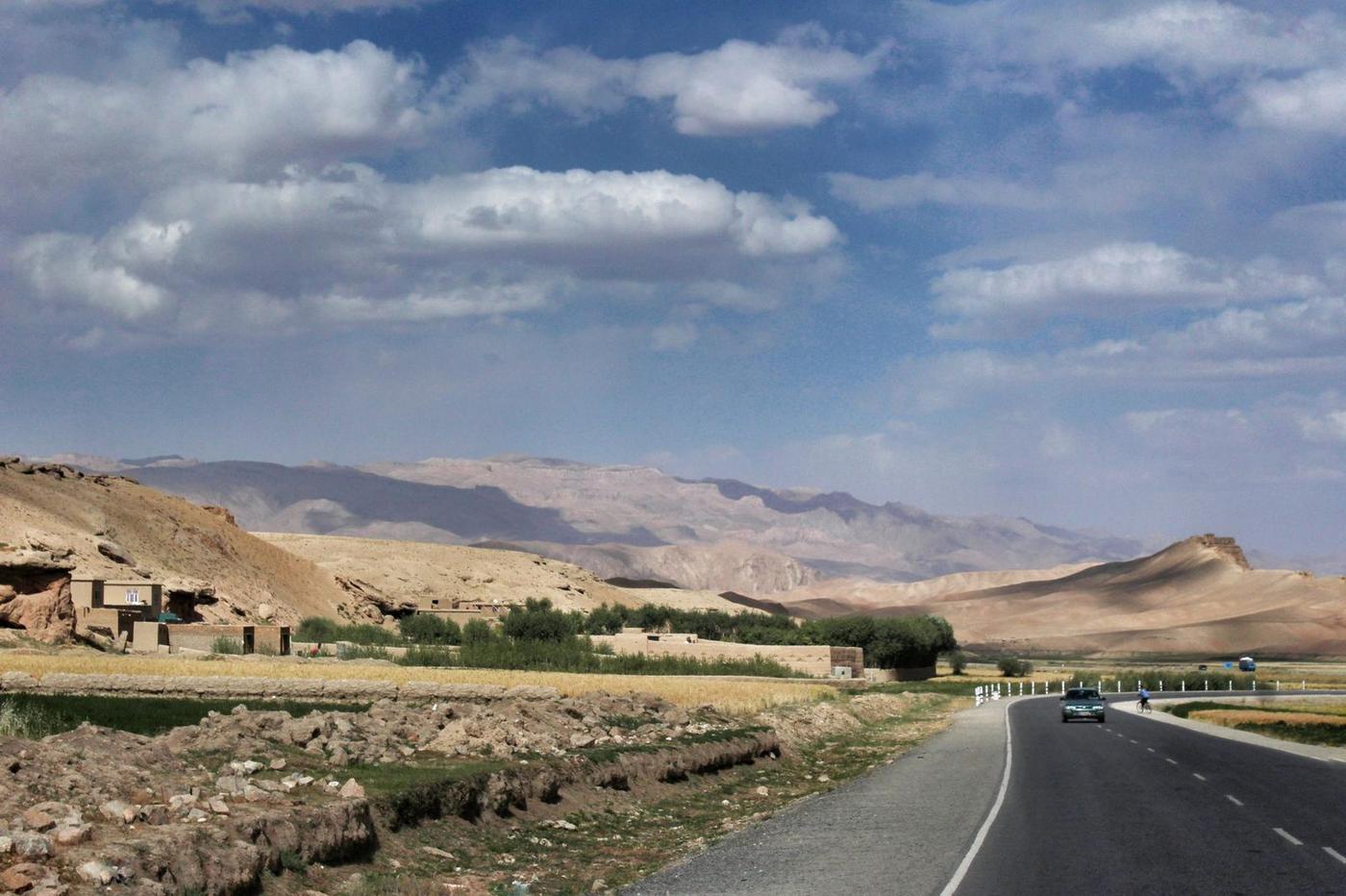 راهنمای جامع سفر به افغانستان در سال ۲۰۲۶؛ شرایط، هزینهها و نکات امنیتی