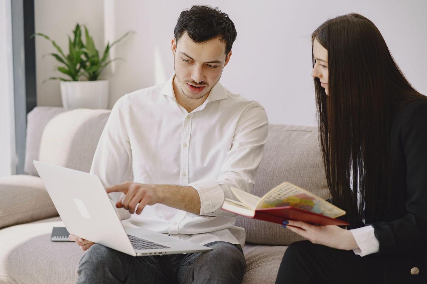 مزایای تحصیل و کار ژنتیک در اسپانیا — ژنتیک در اسپانیا ۲۰۲۶ | از تحصیل تا اشتغ