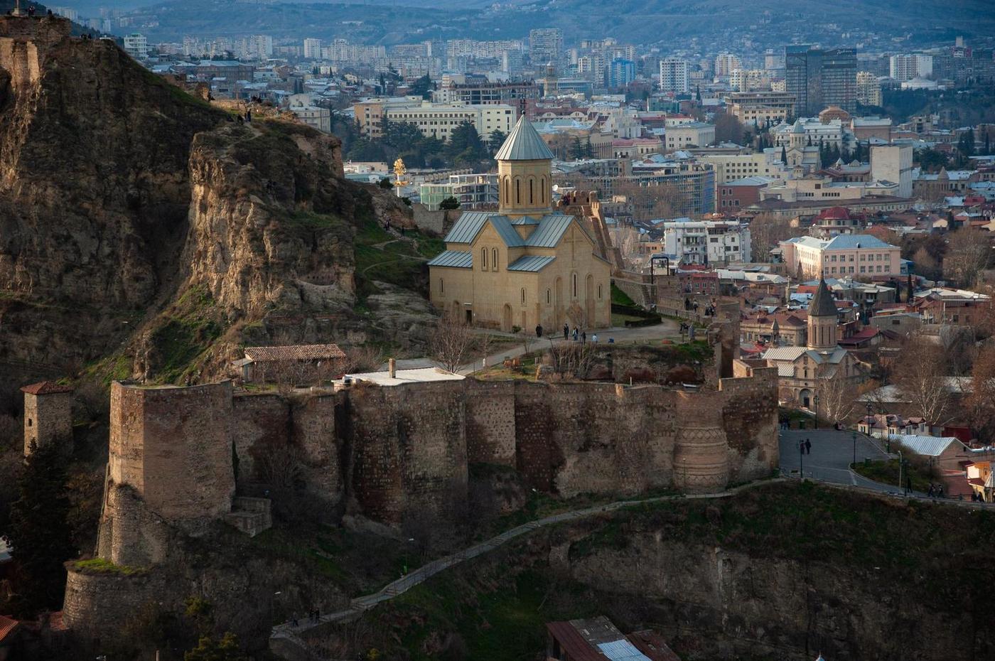 دریافت ویزای گرجستان فوری و تضمینی ۲۰۲۶: لیست مدارک + هزینه