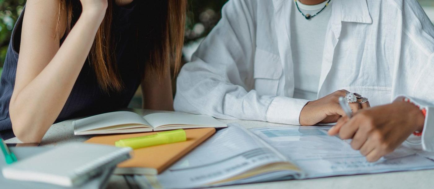 راهنمای جامع آزمون های بین المللی ۲۰۲۶: زبان، پزشکی و دانشگاهی