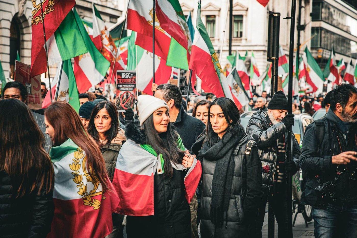 مسیر مهاجرت خانوادهی ایرانی — نقشهی راه ۲۰۲۶
