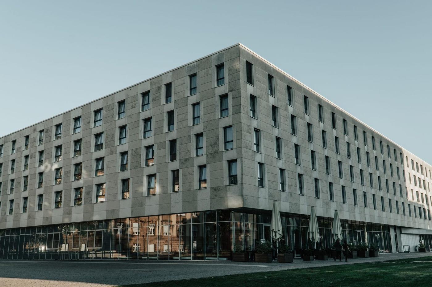 بورسیه و شرایط پذیرش دانشگاه فنی دارمشتات آلمان ۲۰۲۶ — راهنمای جامع