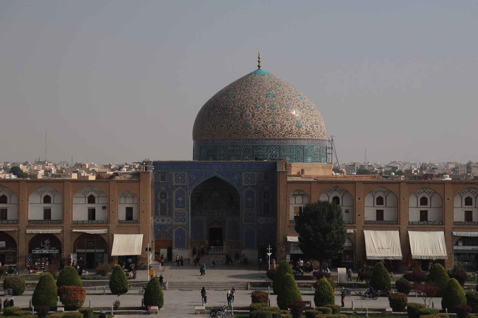 بورسیهها و کمکهای مالی دانشگاه برای ایرانیان — دانشگاه ردلندز آمریکا | راهنمای پذیرش، ب